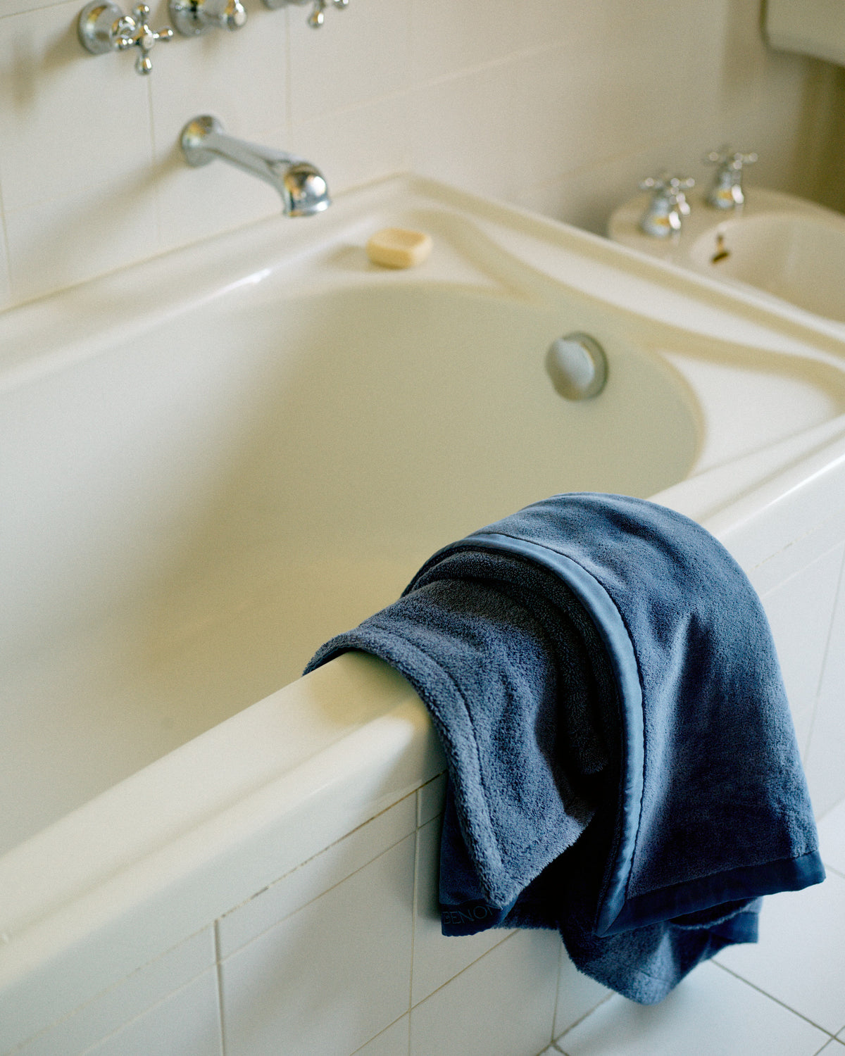 Sateen Frame Towel Deep Blue