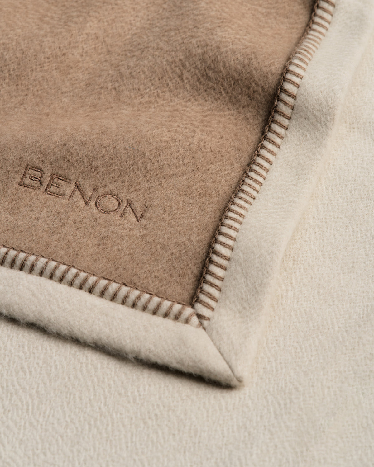 Cashmere Bed Blanket Natural Beige