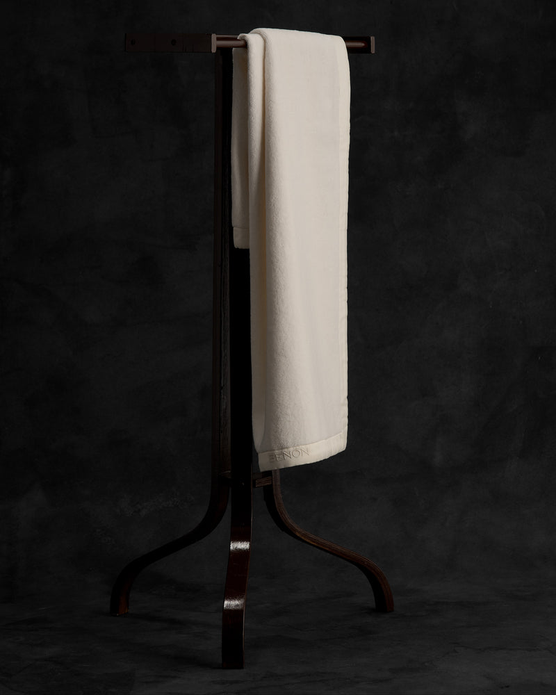 Sateen Frame Towel Ivory